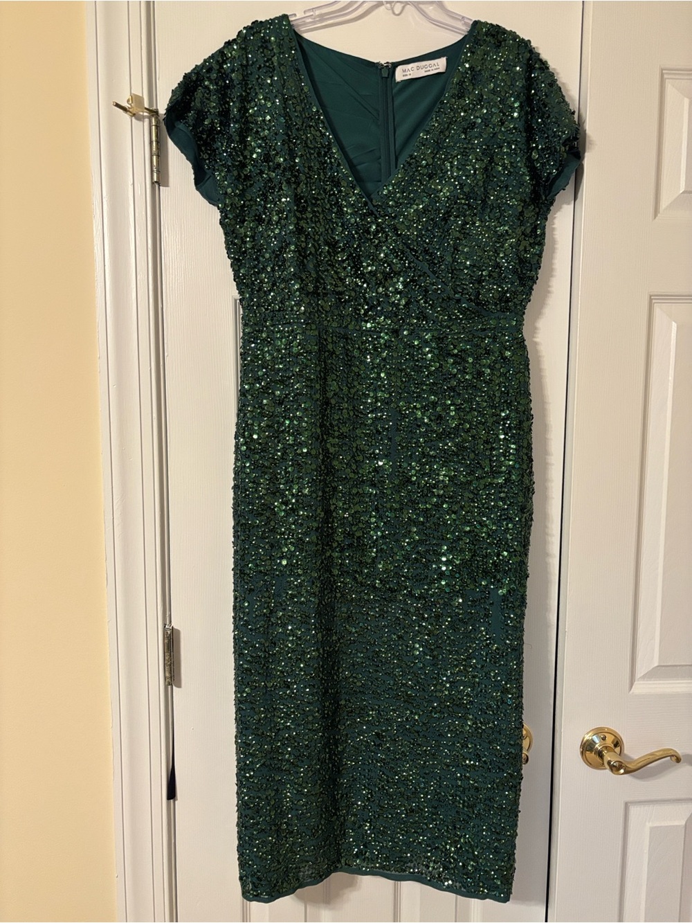 Mac Duggal Sequined Emerald Green V-Neck Midi Dress - Picture 1 of 6